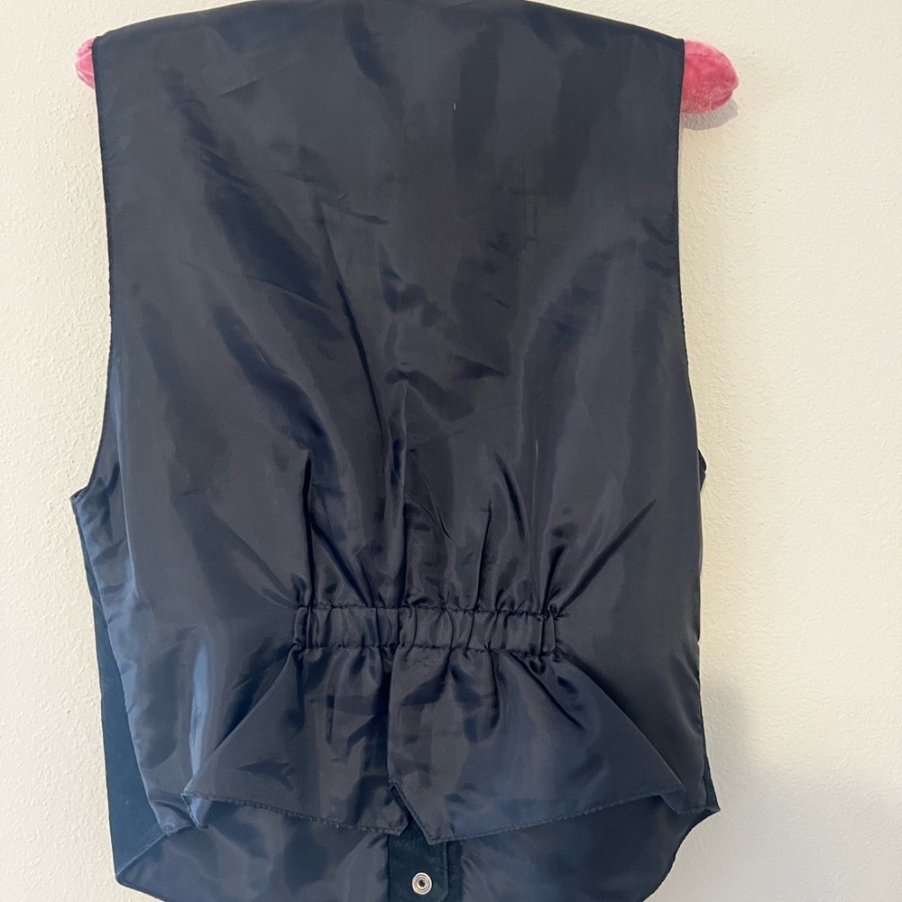Black 100% leather Fringe Vest - Picture 3 of 5